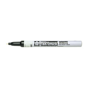 Sakura • marker fijn 1.0mm wit