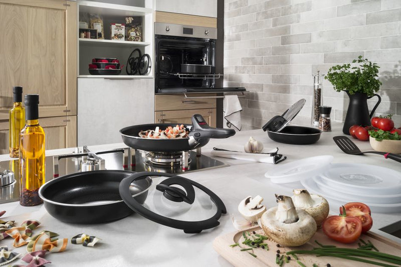 Load image into Gallery viewer, Tefal Kookgerei Tefal L65033 Ingenio Expertise Hapjespan 26 cm Zwart

