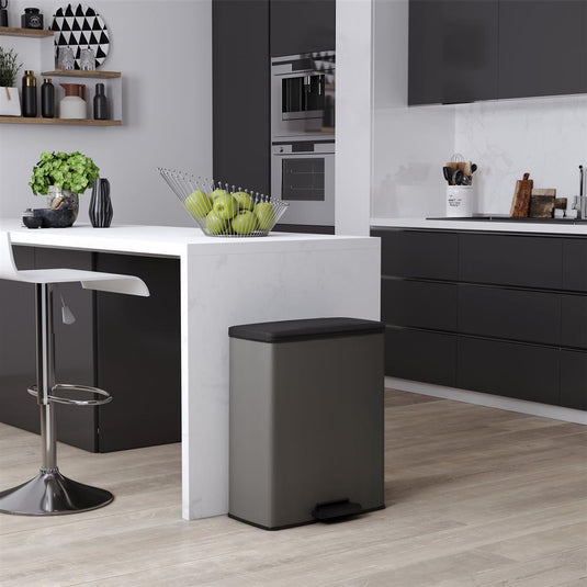 Curver decobin pedaalemmer 65l cool grey