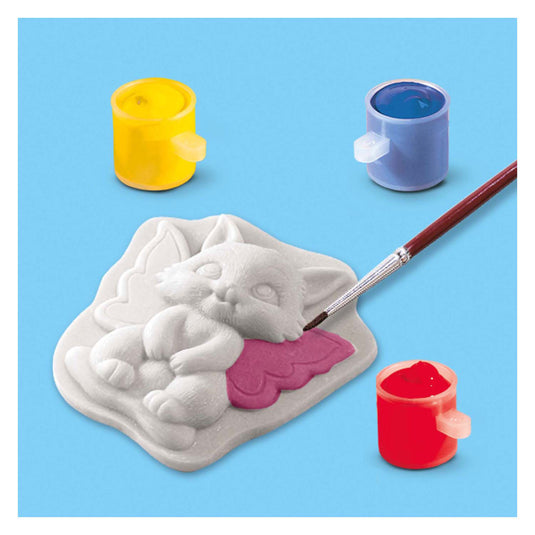 Ses gieten en schilderen fantasiefiguren