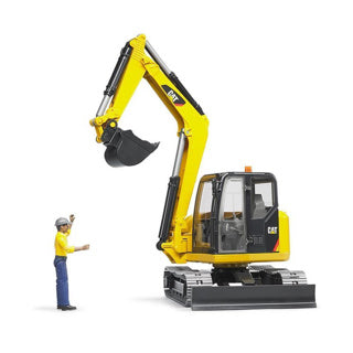 Load image into Gallery viewer, Bruder 2466 cat minibagger met speelfiguur

