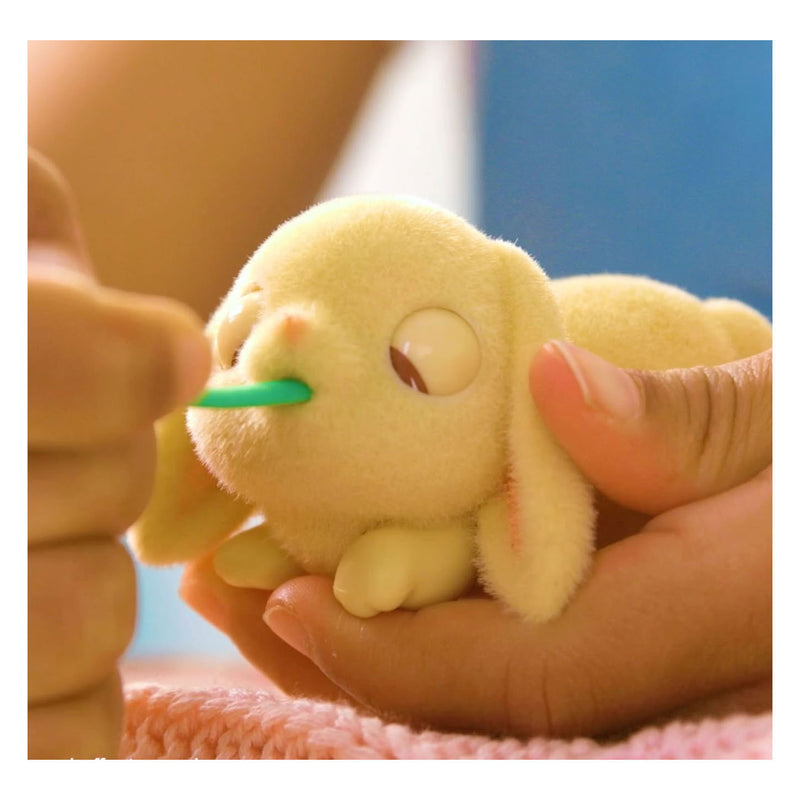 Load image into Gallery viewer, Moose toys little live pet mama surprise mini speelfiguur konijn
