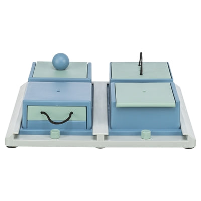 Trixie dog activity poker box 1