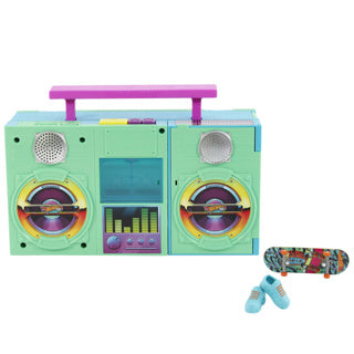 Load image into Gallery viewer, Hot wheels skate boombox skate park
