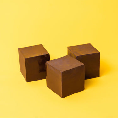 Merkloos kaboom chocolaka • mini chocolade piñata mal kubus