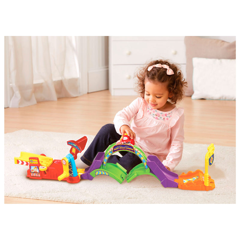 Load image into Gallery viewer, Vtech toet toet auto's - race stunt looping

