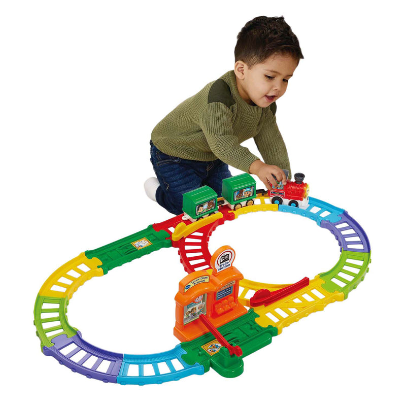 Load image into Gallery viewer, Vtech toet toet auto- tjoek-tjoek treinset
