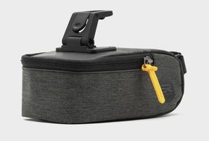 saddle bag with clip Small 0,6 liter black