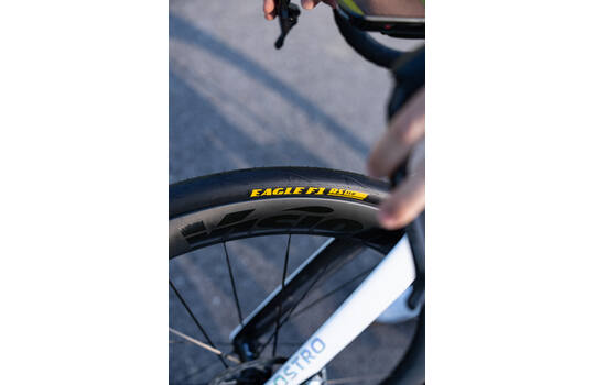 Afbeelding laden in galerijviewer, Goodyear - eagle f1 rs tlr 700x28c
