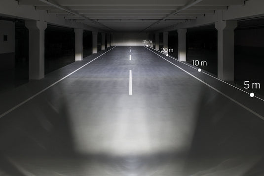 Koplamp Busch und Müller Lumotec IQ-XS T Senso voor naafdynamo - 70 Lux - zilver