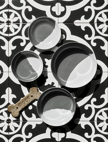 Load image into Gallery viewer, Tarhong Voerbak hond dual melamine grijs wit
