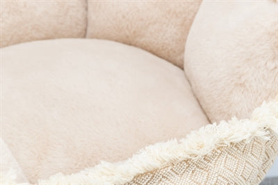 Load image into Gallery viewer, Trixie hondenmand boho hoekig beige
