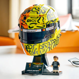 Load image into Gallery viewer, Lego editions mclaren mastercard f1 team helm van lando norris bouwpakket voor kinderen 43023
