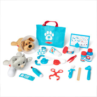 Load image into Gallery viewer, Melissa doug  examine treat pet vet play set
