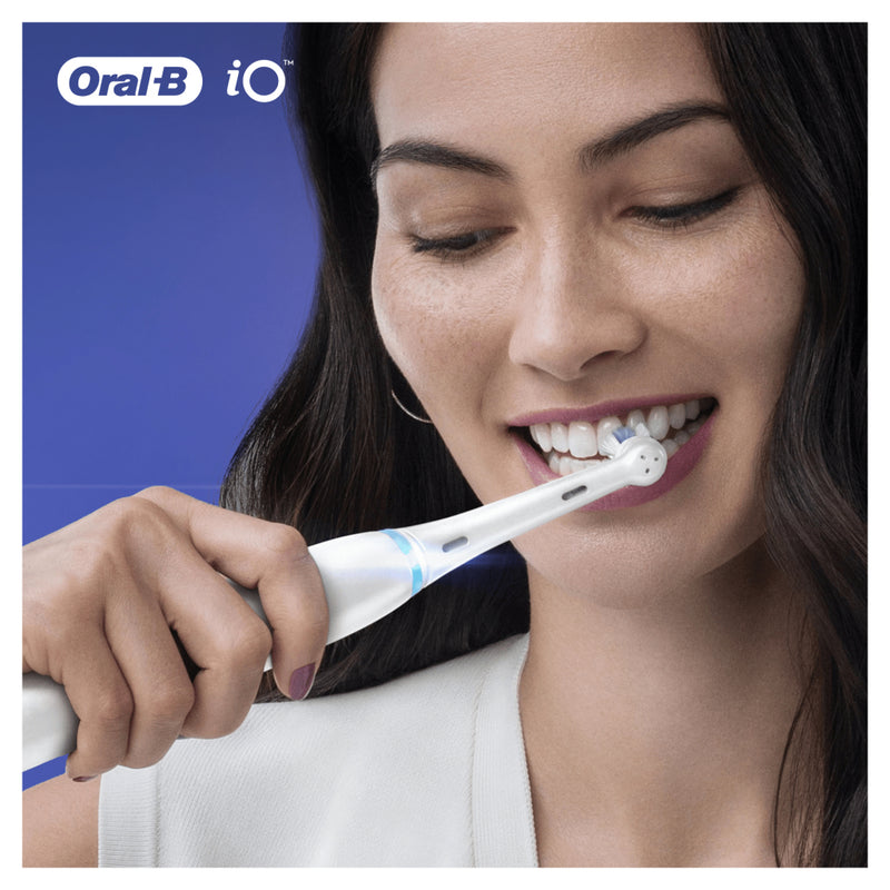 Load image into Gallery viewer, Oral-b io ultimate clean opzetborstels 2 stuks
