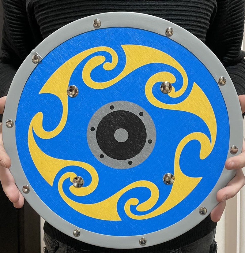 Afbeelding laden in galerijviewer, Woodsy houten schild, rond. 31 cm.
