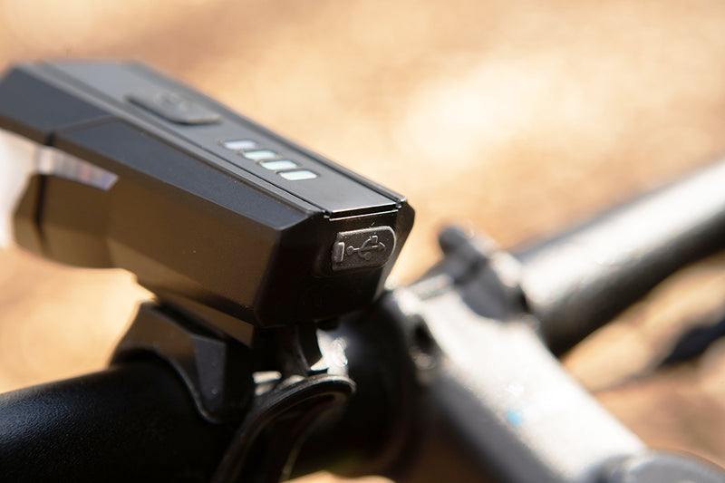 Load image into Gallery viewer, Koplamp USB High Power Max 70 Lux
