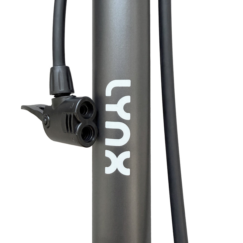Load image into Gallery viewer, Lynx fietspomp met manometer zwart
