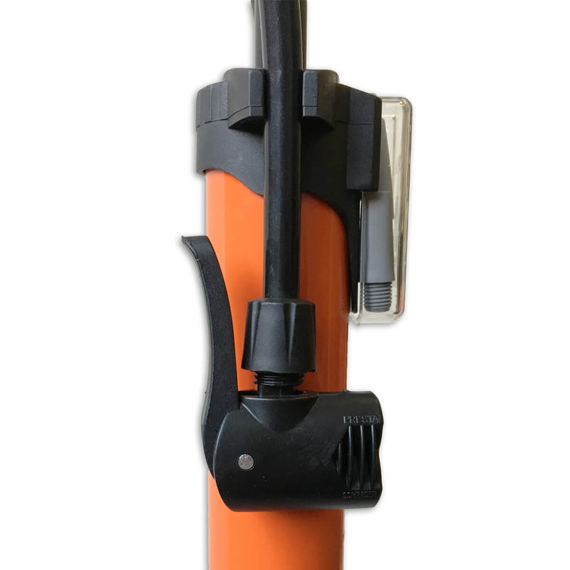 Load image into Gallery viewer, fietspomp met manometer 6 Bar oranje
