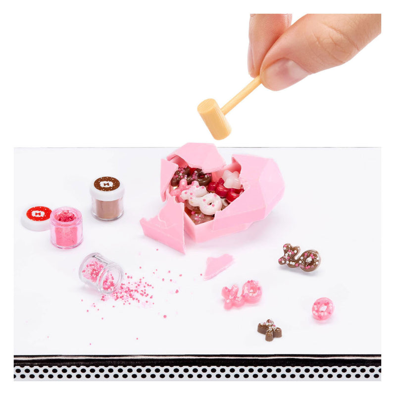 Load image into Gallery viewer, Mga entertainment mga's miniverse make it mini with love

