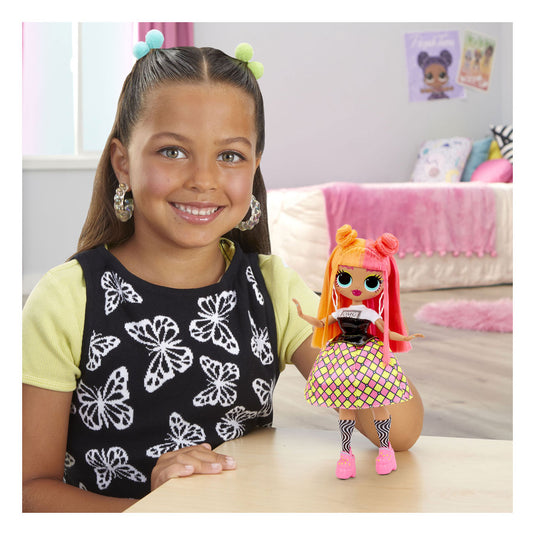 L.o.l. surprise! omg hos-pop - 25 cm - neonlicious