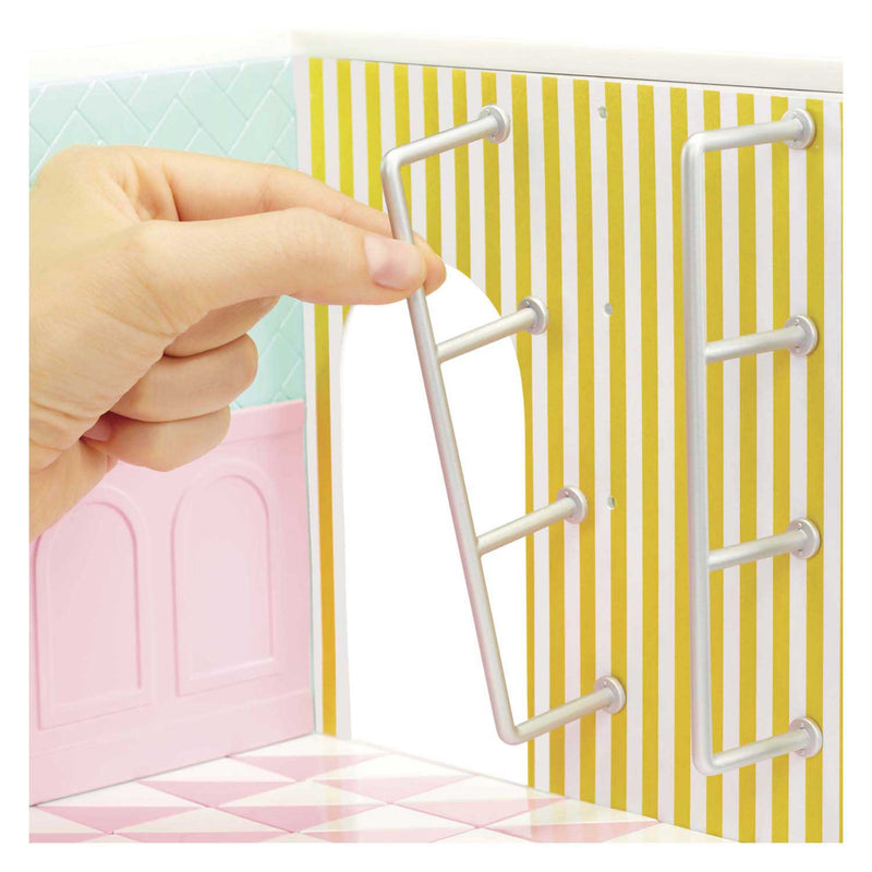 Load image into Gallery viewer, Miniverse ™ make it mini spaces™ ijssalon - knutselset - bouwpakket- maak je eigen mini ijssalon
