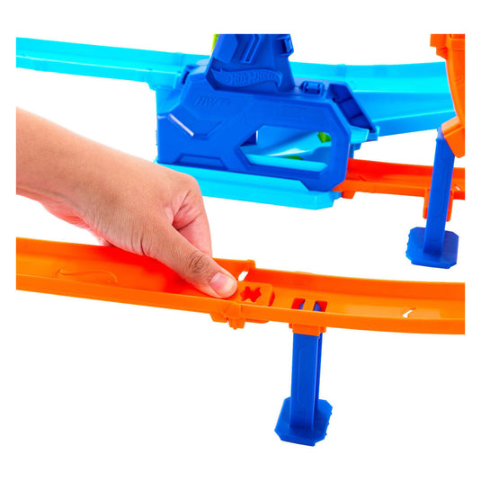 Mattel hot wheels stuntset looping cyclone