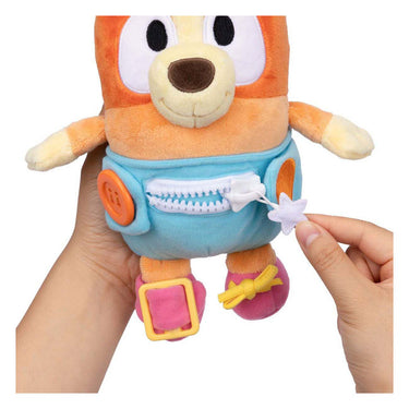 Moose toys bluey baby bingo dress and play pluchen knuffel