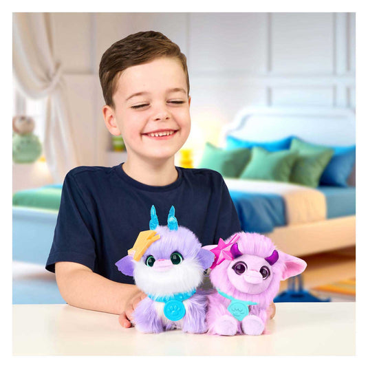 Moose toys scruff a luvs – twin fantasy knuffels in draagmand – 2 magische mystery pluche knuffels