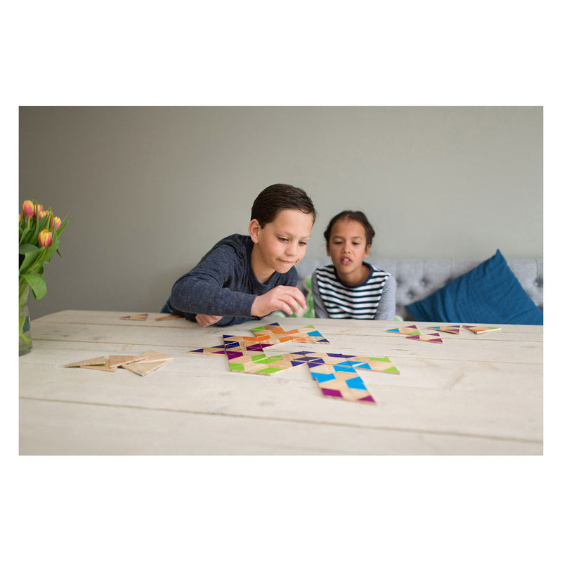 Load image into Gallery viewer, BS Toys Driehoek Hout Kinderspel
