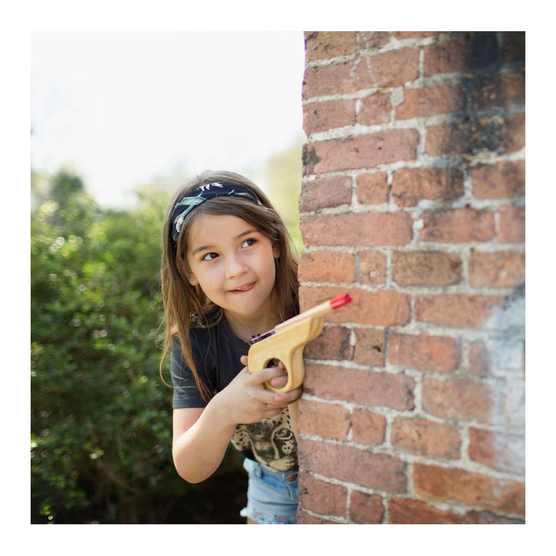 Load image into Gallery viewer, Bs toys houten schietspel met doelwit, 14dlg.
