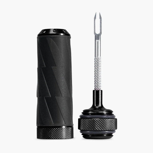Muc-off precision tubeless repair capsule - bandenreparatieset - tubeless plug tool - voor racefiets gravel en mtb - cnc-bewerkte aluminium behuizing - inclusief 15 pluggen - met ventieltool