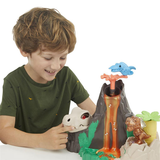 Hasbro play-doh lava bones island (3)