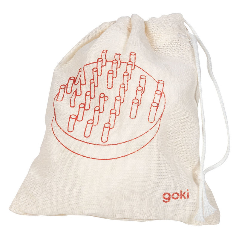 Load image into Gallery viewer, Goki houten solitaire spel in katoenen opbergzakje
