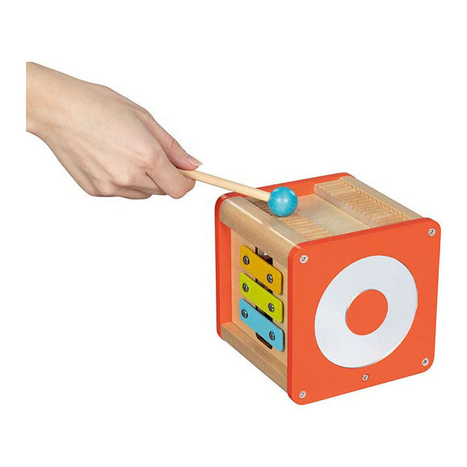 Load image into Gallery viewer, Goki houten activiteitenkubus beatbox en motoriekspiraal
