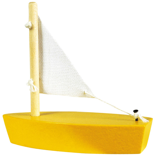 Goki houten zeilboten mini. 7x6,5 cm. 4 kleur