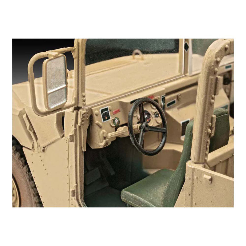 Load image into Gallery viewer, Revell modelbouwpakket - hmmwv m109 7a2 1:35 - 156dlg.
