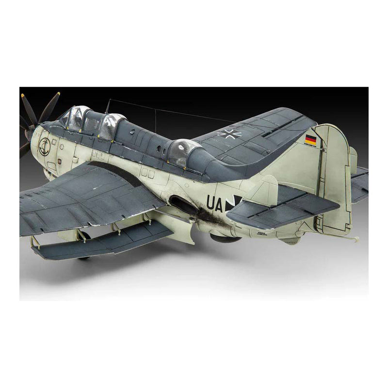 Load image into Gallery viewer, Revell modelbouwpakket - fairey gannet as.1 as.4

