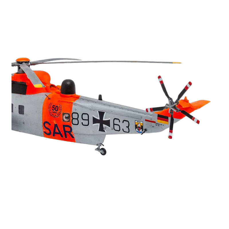 Load image into Gallery viewer, Revell modelbouwpakket - westland sea king mk. 41 1:72 - 132dlg.
