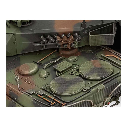 Revell modelbouwpakket - 70 years bundeswehr: leopard 2 a6a2 1:35 - 265dlg.