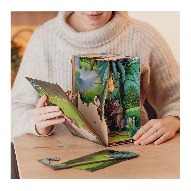 Load image into Gallery viewer, Disney revell - tiny adventures book nook - the jungle book
