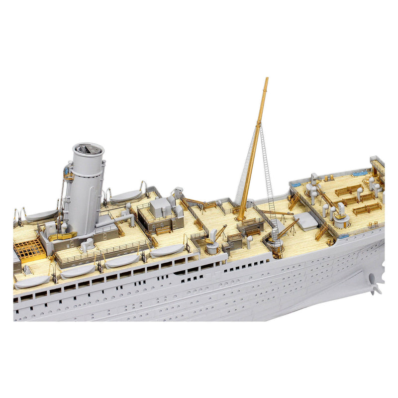 Load image into Gallery viewer, Revell modelbouwpakket titanic platinum edition 1:400 - 262dlg.

