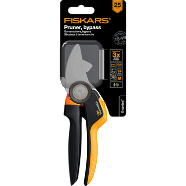 Fiskars snoeischaar - x-series bypass takkenschaar - maat m - tuinschaar - powergear™ technologie - tuingereedschap