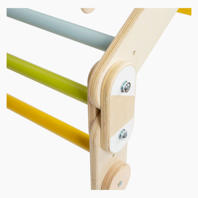 Load image into Gallery viewer, Small foot - houten klimrek driekhoek avontuur
