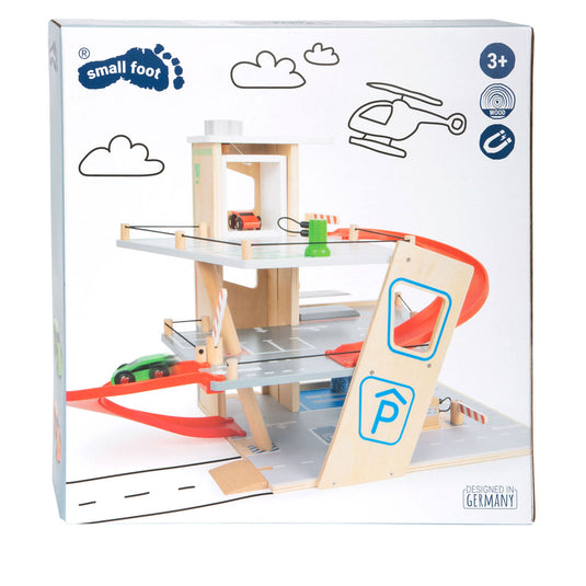 Small foot - houten garage met wasstraat