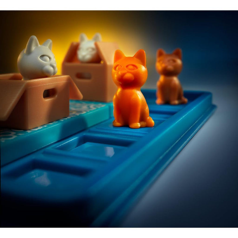 Load image into Gallery viewer, Smartgames cats boxes - logisch denkspel - 60 poezelige uitdagingen - compact solospel voor kinderen volwassenen - vanaf 7 jaar - katten
