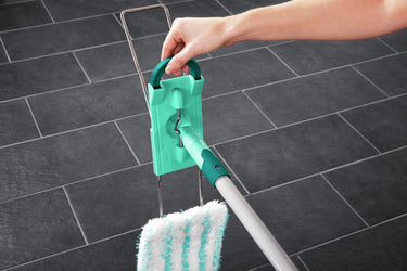 Leifheit profi vloerwisser xl micro duo - 42 cm wisbreedte - stalen steel 140 cm - 360° draaibare scharnier - click system