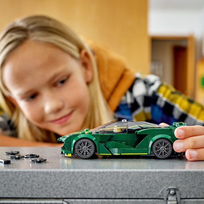Load image into Gallery viewer, Lego Speed Champions 76907 Lotus Evija
