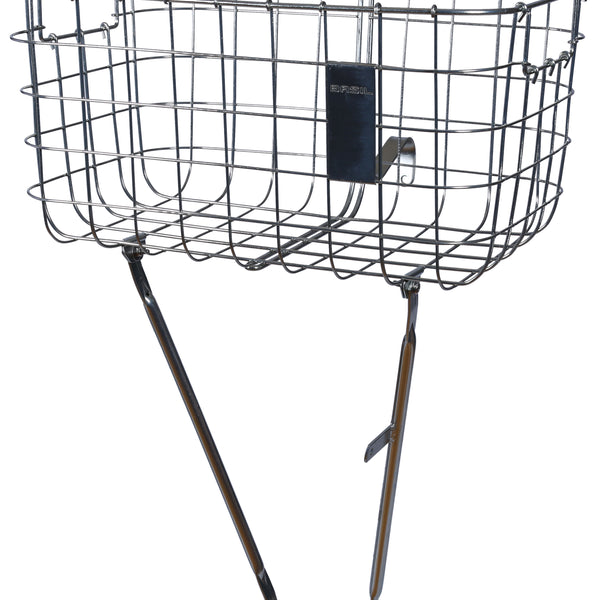 basil robin - bicycle basket - front - silver