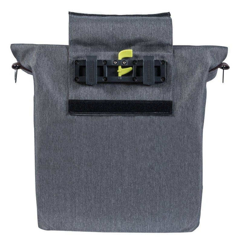 Load image into Gallery viewer, Basil City Shopper - fietsshopper, grijs melee, 14-16L, vegan leder, waterkerende vouwsluiting, reflectie
